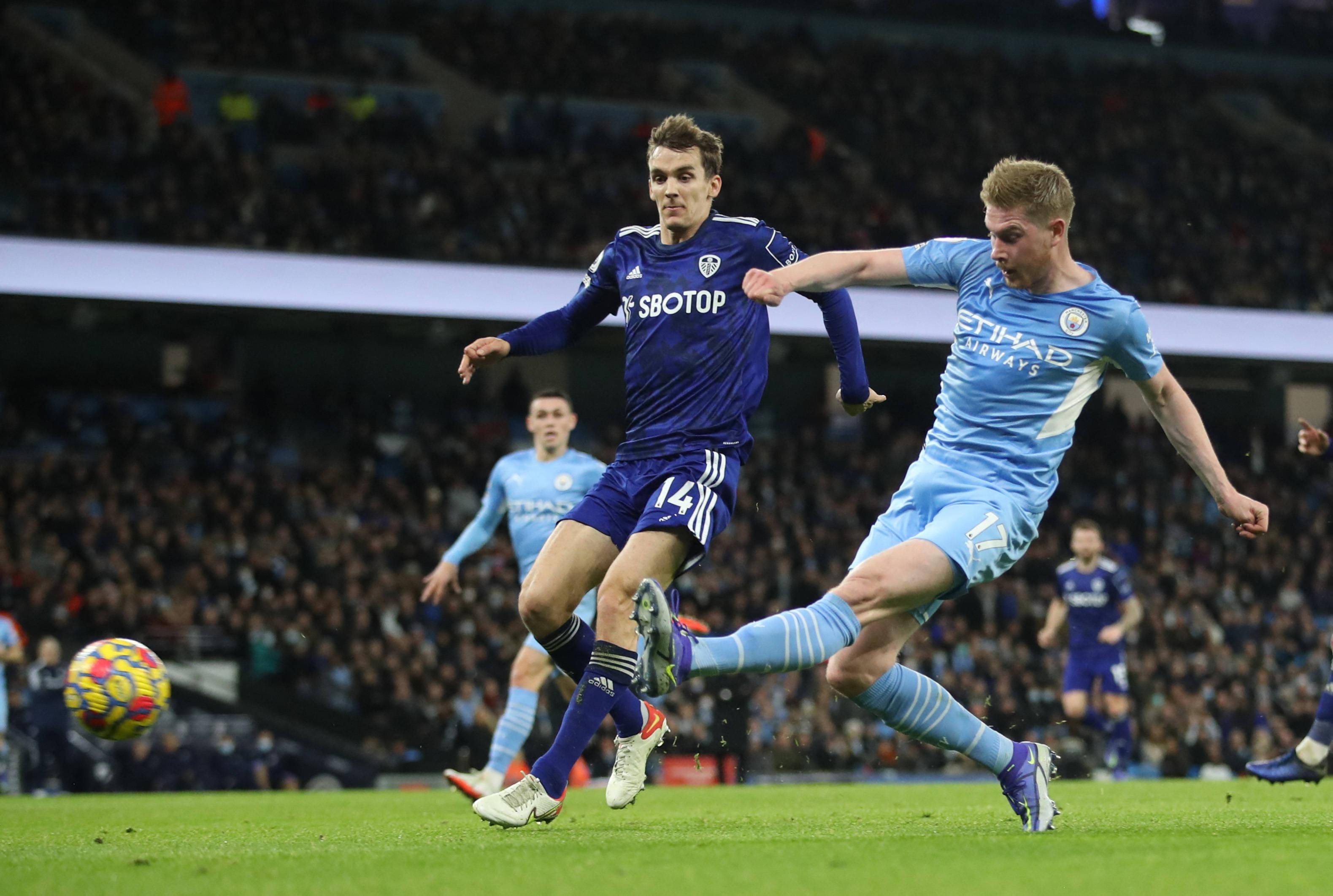 手们对战术 手们对战术